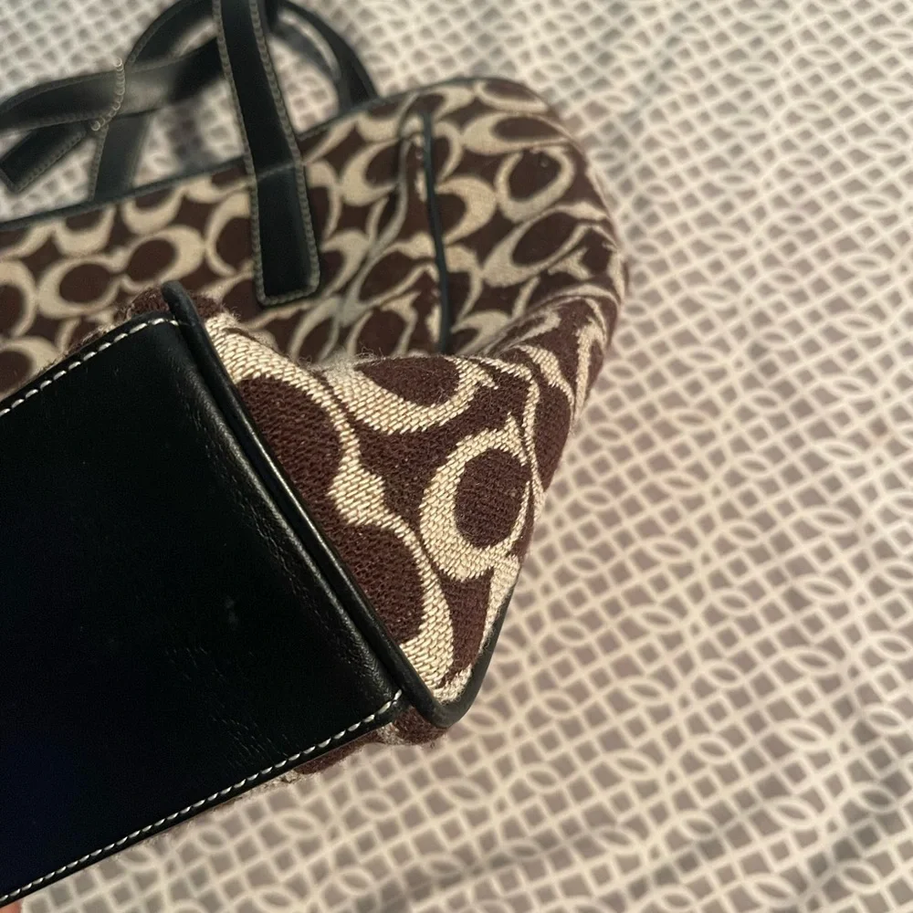 Coach Brown and Cream Shoulder Bag - Picture 5 of 16